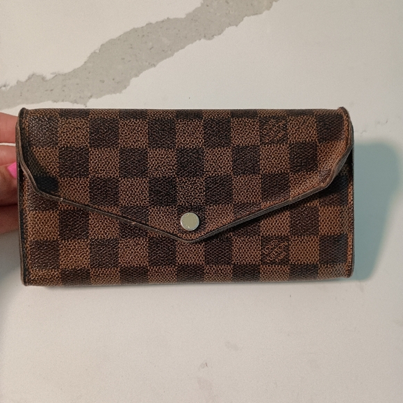 Authentic Louis Vuitton Damier Ebene Josephine Long Bifold Wallet - Picture 1 of 14